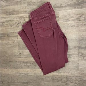 Holy burgundy Jeans